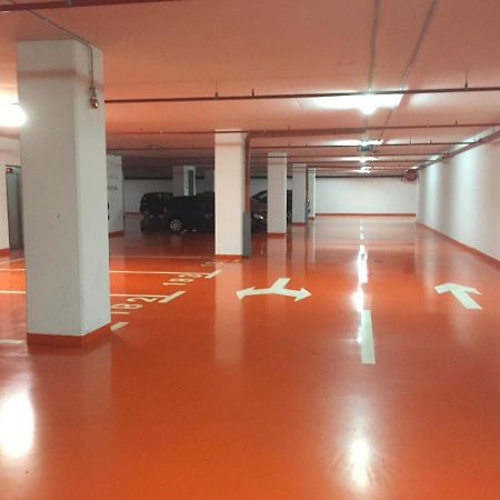 Studio Apartman Krila Wings- Parking In Garage Zagrzeb Zewnętrze zdjęcie