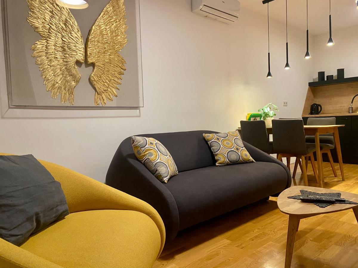 Studio Apartman Krila Wings- Parking In Garage Zagrzeb Zewnętrze zdjęcie