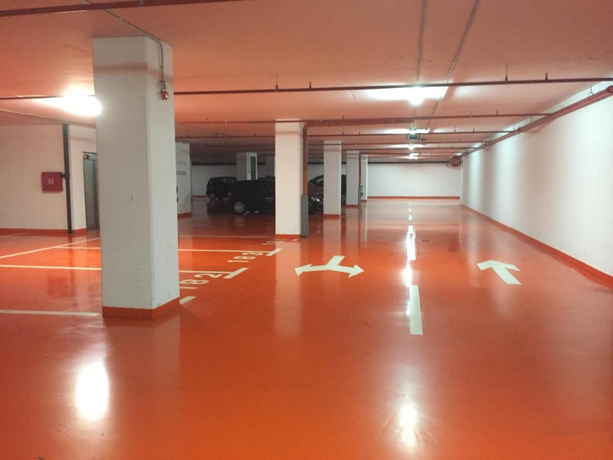 Studio Apartman Krila Wings- Parking In Garage Zagrzeb Zewnętrze zdjęcie