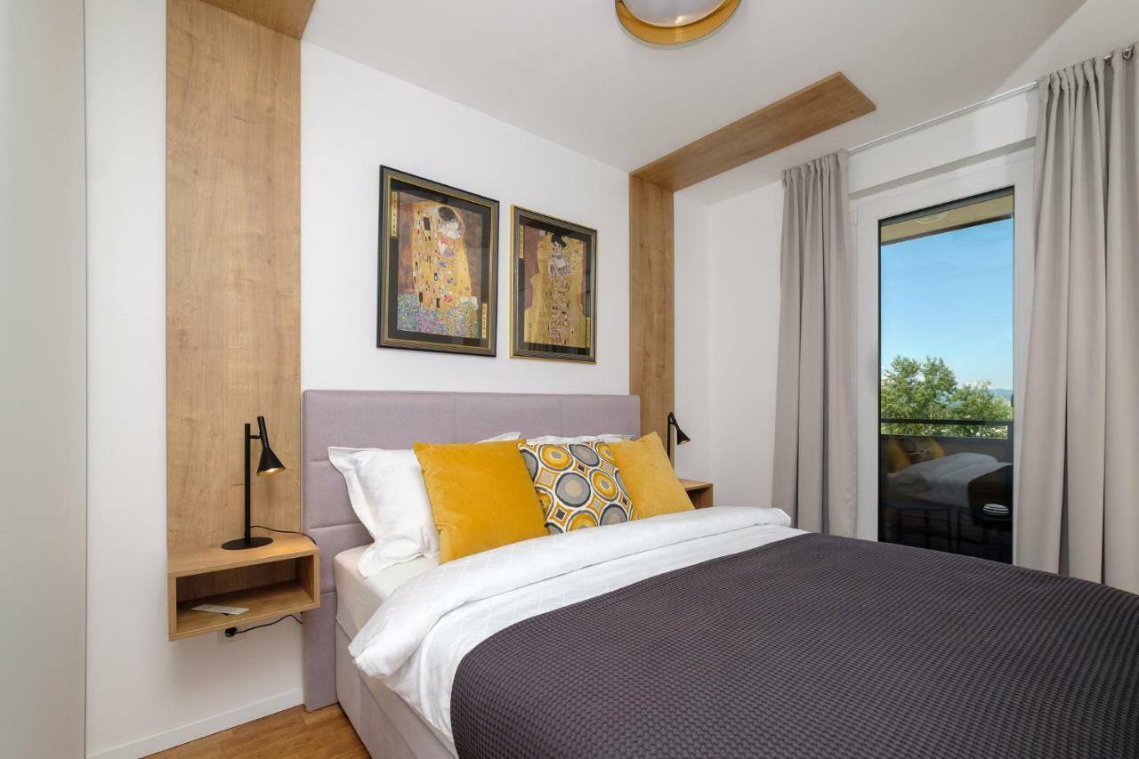 Studio Apartman Krila Wings- Parking In Garage Zagrzeb Zewnętrze zdjęcie