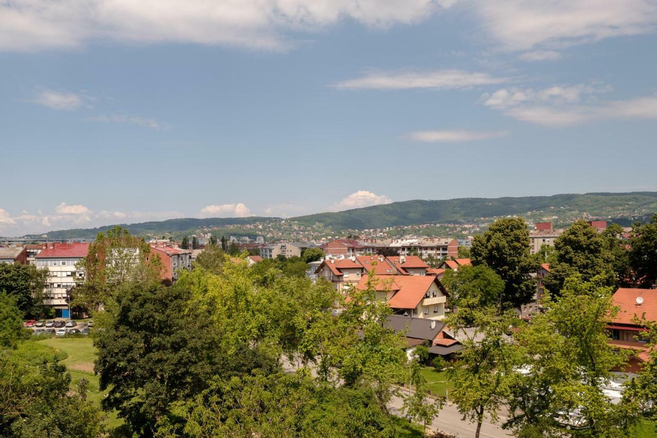 Studio Apartman Krila Wings- Parking In Garage Zagrzeb Zewnętrze zdjęcie