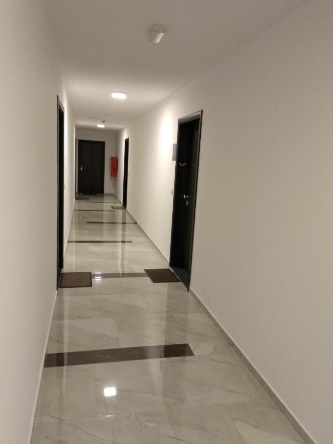 Studio Apartman Krila Wings- Parking In Garage Zagrzeb Zewnętrze zdjęcie